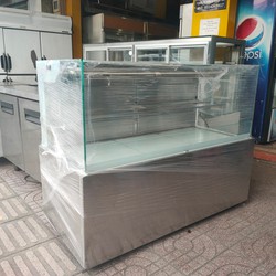 tủ trưng bày và bảo quản thịt tươi