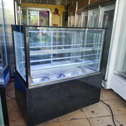 Tủ bánh kem kính vuông màu đen 3 tầng