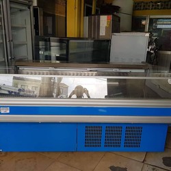 Tủ trưng bày thực phẩm tươi sống