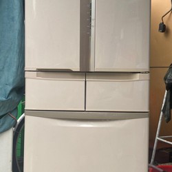 Tủ lạnh HITACHI R S50AM, 5 cánh 501L Date 2011, Hút chân không, Frost Recycle, Econavi màu nâu sang chảnh