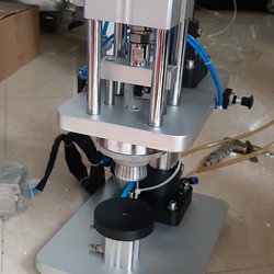 Máy đóng nắp chai nước hoa, máy đóng nắp chai vacxin, máy đóng nắp chai bằng khí nén