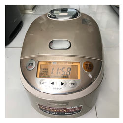 Nồi cơm điện cao tầng IH