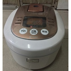 Nồi cơm điện cao tầng IH