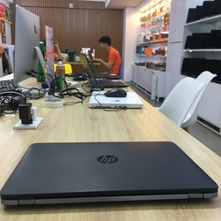 Laptop HP 840 G2 với thiết kế bộ khung hợp kim nhôm, sang trọng, chắc chắn