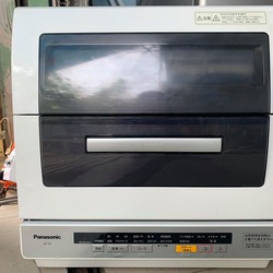 Máy rửa chén PANASONIC NP TR7 Rửa được 6 bộ, Econavi, Rửa nước nóng Date 2014, màu trắng còn rất mới