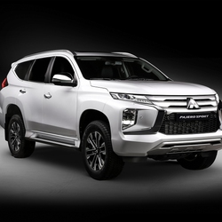 Hệ thống công nghệ an toàn chủ động mitsubishi pajero sport 2021