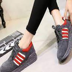 Giày thể thao boots lót bằng vải nỉ vải xăm kim