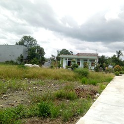 Bán gấp 2 lô thổ cư ngay KCN Hòa Bình Long An, 200m2, 1.39 tỷ. Lh:0866882396.