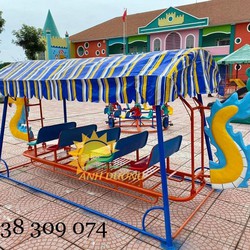 Xích đu thuyền rồng dành cho bé, khu vui chơi, quán ăn