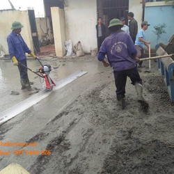 Máy đầm thước 2m, 3m, 4m chạy xăng