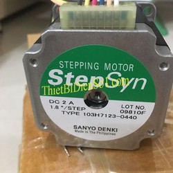 Động cơ bước Sanyo Denki 103H7123 0440 Cty Thiết Bị Điện Số 1