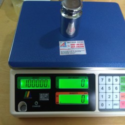 Cân điện tử GC 17 Max: 6Kg x 0.2g Hãng sản xuất: Avenus Xuất xứ: Đài Loan