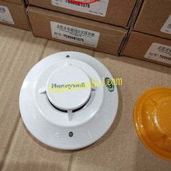 TC806B1076C Bộ báo khói thông minh Honeywell Cty Thiết Bị Điện Số 1