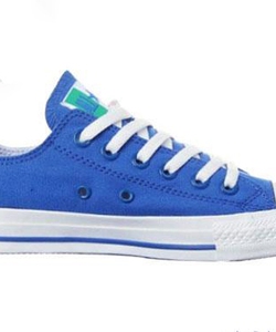 Giày converse giá sinh viên