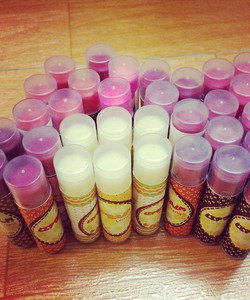 LipBalm..Son Handmade 100% làm từ thiên nhiên..bầu bí ok hết nha