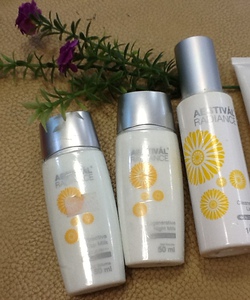 Bộ sản phẩm chăm sóc da của Mỹ