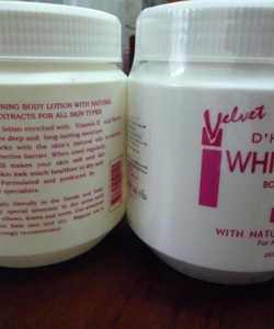 Lotion whitening Velvet Thái Lan 80k