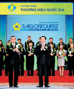 Thiết kế thi công khai trương sự kiện