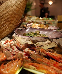 Nhà hàng L annam Buffet Restaurant 177 Bùi Thị Xuân