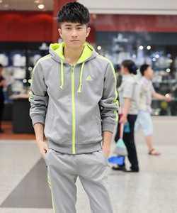 Bộ đồ thể thao nam dài tay thời trang, màu sắc trẻ trung, cá tính giá rẻ