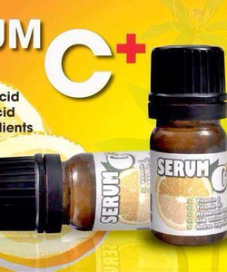 Serum Vitamin C trị sẹo rỗ