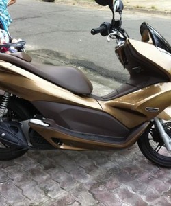 PCX mầu đồng Việt Nam 2012