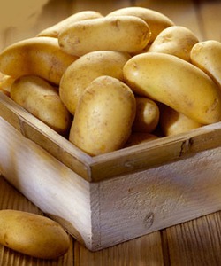 Mách lẻo các mẹ cách trị nám da bằng khoai tây