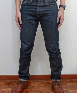 May quần jean theo yêu cầu