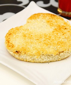 Xôi chiên giòn nhân thịt hình tim