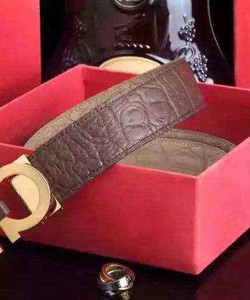 Thắt lưng các thương hiệu giá đại lý:800K/cái