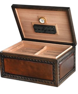 Hộp đựng xì gà The Nottingham Cigar Humidor, 200 điếu, kiểu cổ điển