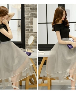 Váy Đầm chuẩn đẹp y hình