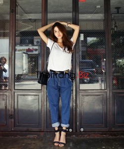 Cần thanh lý quần áo váy đẹp giá sv