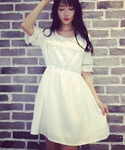 Loạt mẫu áo xinh năng động cho ngày hè