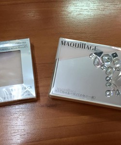 Phấn Maquillage đính đá hàng duty free Nhật