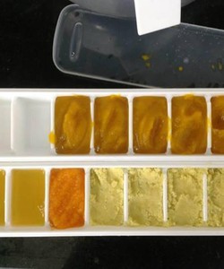 Khay đựng đồ ăn dặm cho bé, khay đá có nắp