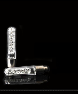 Đèn 7 led chạy chữ lắp van xe