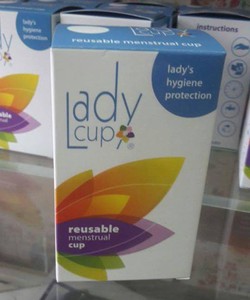 Ladycup mua chung 3 chiếc để có giá 600k/cup
