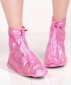 Ủng đi mưa thời trang