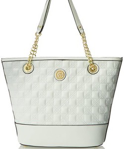 Shop chuyên cung cấp nhiều sản phẩm túi xách hàng hiệu