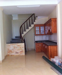 Bán nhà ngõ 225 nguyễn đức cảnh