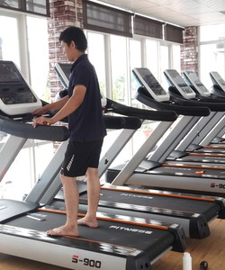 Máy chạy bộ S900 AC 7hp giá 36 triệu