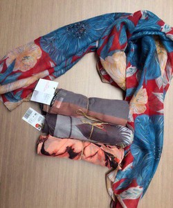 Khăn lụa OASISS hàng vnxk