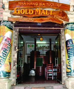 Bia tươi Tiệp GoldMalt giảm 10% trên tổng hóa đơn cho KH có thẻ trợ giá 24h