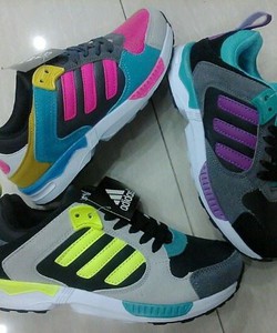 Giầy thể thao adidas nhiều màu sắc sale 20% giá chỉ còn 350k