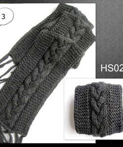 Bán khăn quàng cổ bằng len handmade với nhiều mẫu và màu sắc