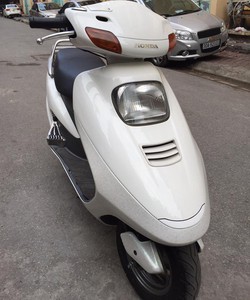 Bán honda Spacy 125 đki 2010 bks 30N cửa sổ mầu trắng 39.5 Triệu vnđ,đời cao chính chủ cần bán