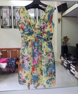 Mình dọn tủ, thanh lý áo và váy đầm nhé cả used và New, giá hạt rẻ luôn ạ