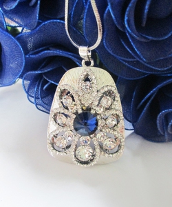 Phụ kiện thời trang nhập khẩu