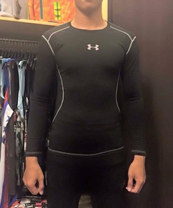 Áo khoác thể thao,áo hoodie, đồ tập và các phụ kiện thể thao